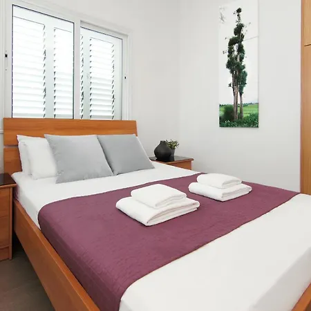Villa Palm *